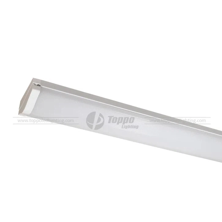 EUA AC100-277V Advance Batten Steel Case PC Capa